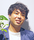 各地で植樹活動に取り組む「森の設計士」 西野文貴氏