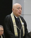 施政方針演説する川田宗務総長